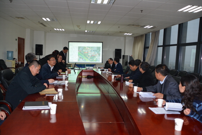 6、李建义主任一行在西安浐灞管委会调研西安丝路国际会展中心筹建情况。.JPG